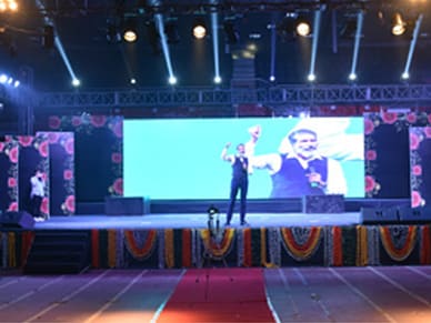 Need of public speaking to face this competitive world.